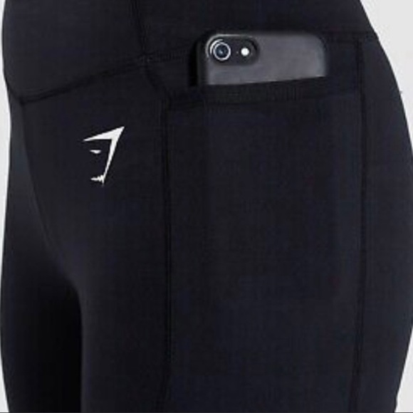 Gymshark | Black Butter Soft Leggings with Pocket Small - Picture 2 of 9